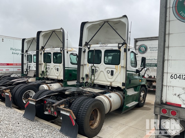 CAMIóN 2017 FREIGHTLINER