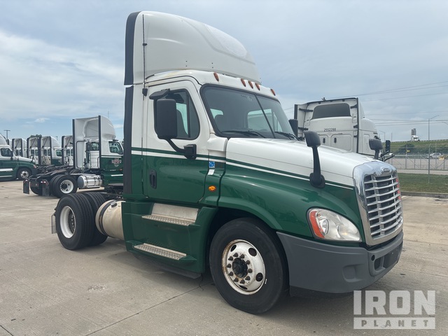 CAMIóN 2017 FREIGHTLINER