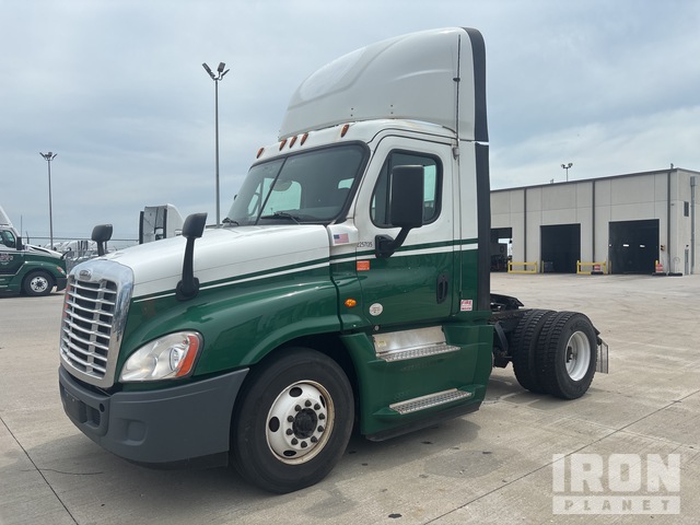 CAMIóN 2017 FREIGHTLINER