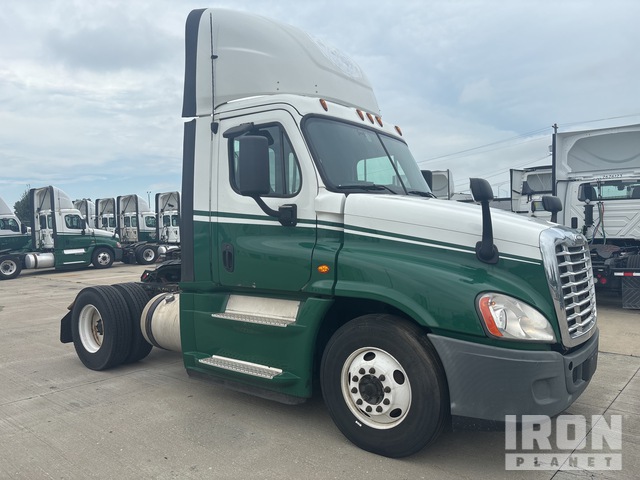 CAMIóN 2017 FREIGHTLINER