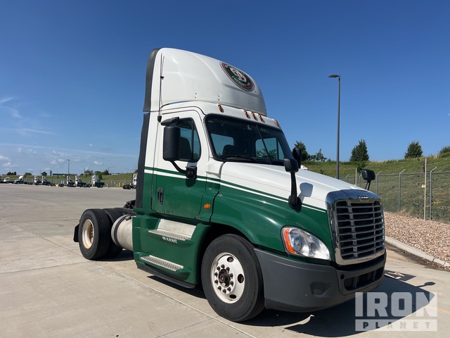 CAMIóN 2017 FREIGHTLINER
