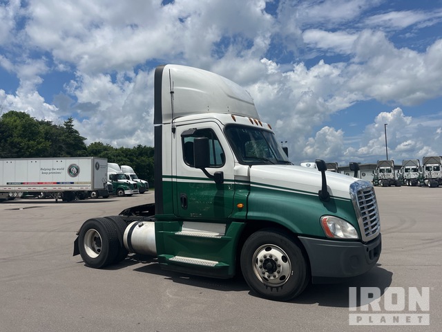 CAMIóN 2017 FREIGHTLINER