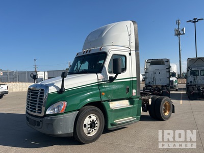 2015 Freightliner Cascadia 125 4x2 Tracteur Routier