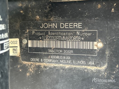2021 John Deere 2032R 4WD Utility Tractor