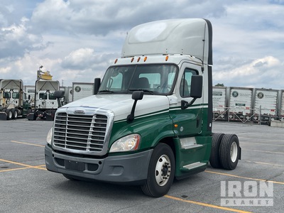 2015 Freightliner Cascadia 125 4x2 Tracteur Routier