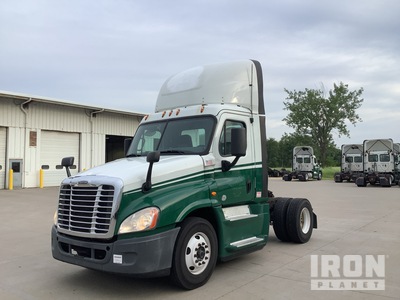 2015 Freightliner Cascadia 125 4x2 Tracteur Routier