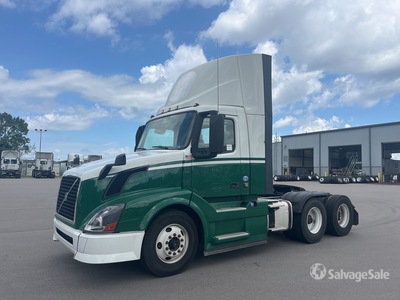 2015 Volvo VNL 6x4 T/A Day Cab Truck Tractor