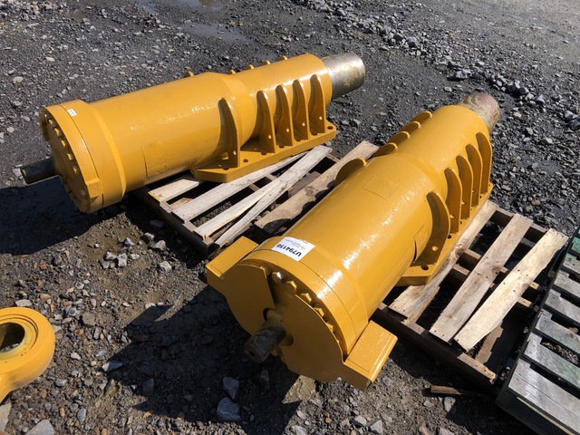 Quantity of (2) Cat 785B/C Front Suspension Cylinders