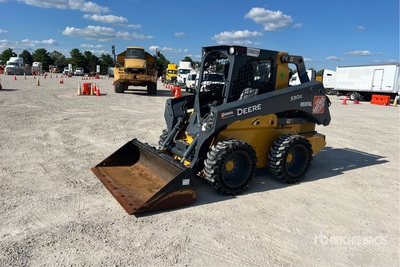 2022 John Deere 330G Skid Steer Loader
