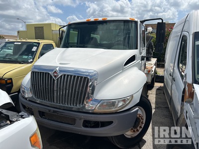 2013 International 4x2 Bucket Truck (Inoperable)