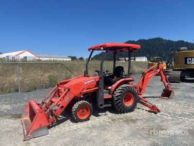 2020 Kubota B26TLB 4WD Utility Tractor