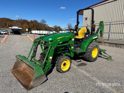 2021 John Deere 2032R 4WD utiliteit Tractor