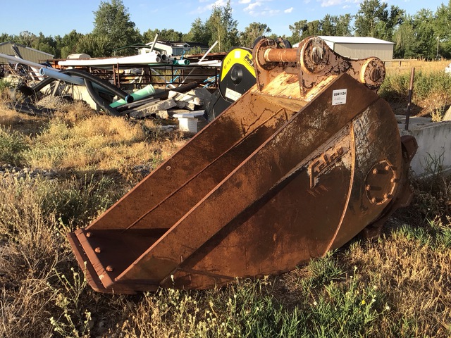 Felco 30 in Roller Compaction Bucket - Fits Volvo 330