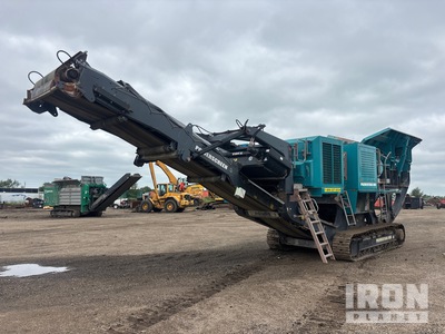 2016 Powerscreen PREMIERTRAK 400 を見 Crusher