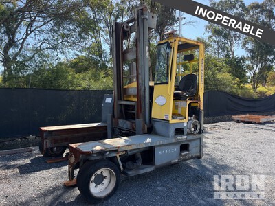 2014 Combilift C8000 Chariot Élévateur (Inoperable)