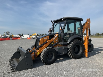 2017 Case 851EX-SS 4x4 Retroexcavadora / Baggerlader