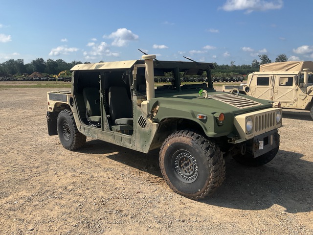 AM General M1165A1B3FK5 HMMWV 4 Door Hard Top w/Truck Body AM General M1165A1B3FK5 HMMWV 4 Door Hard Top w/Truck Body