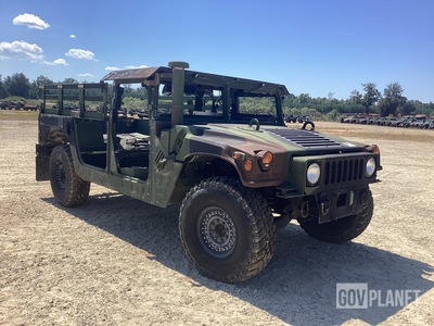 AM General M1152A1B2FK5 HMMWV 2 Door Hard Top w/Truck Body