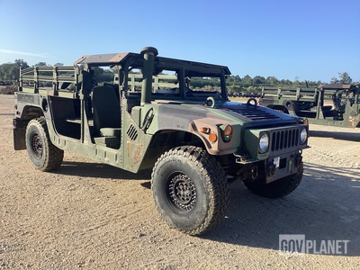AM General M1152A1B2FK5 HMMWV 2 Door Hard Top w/Truck Body