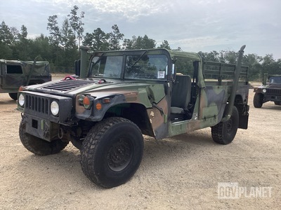 2006 AM General M1152 HMMWV 2 Door Soft Top w/Truck Body