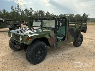 2002 AM General M1123 HMMWV 2 Door w/Truck Body