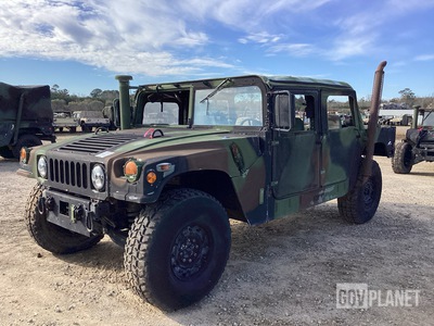 2000 AM General M1123 HMMWV 2 Door w/Truck Body