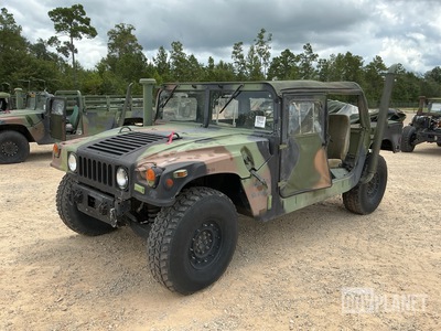 2000 AM General M1123 HMMWV 4 Door Soft Top w/Truck Body