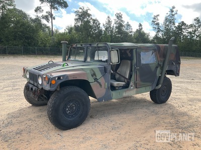 2000 AM General M1123 HMMWV 4 Door Soft Top w/Truck Body