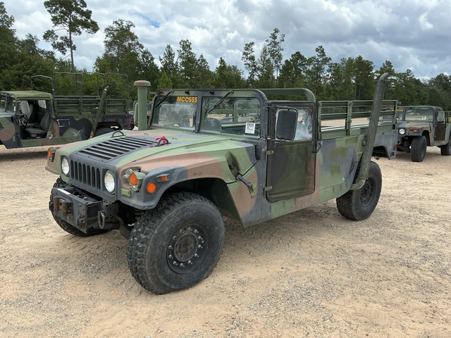 1998 AM General M1123 HMMWV 2 Door w/Truck Body 1998 AM General M1123 HMMWV 2 Door w/Truck Body