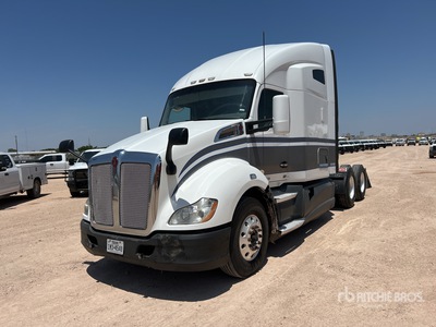 2015 Kenworth T680 6x4 T/A Sleeper Truck Tractor