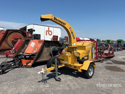 2020 Vermeer BC700XL Tow-Behind Wood Chipper