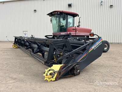 2002 Premier 2940 30 ft Swather Swather