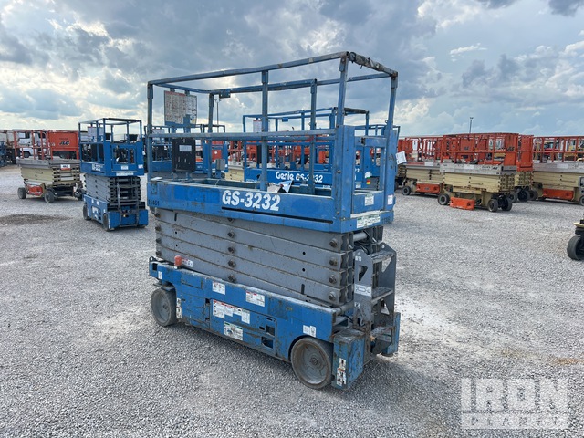 ELEVADOR TIJERA 2013 GENIE GS3232