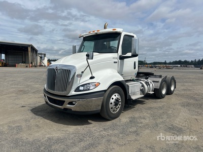 2020 International RH613 6x4 T/A Dagcabine Trekker