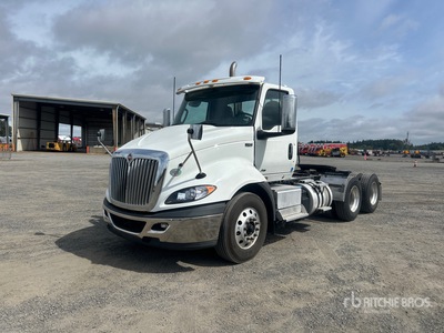2020 International RH613 6x4 Day Cab Prime Mover