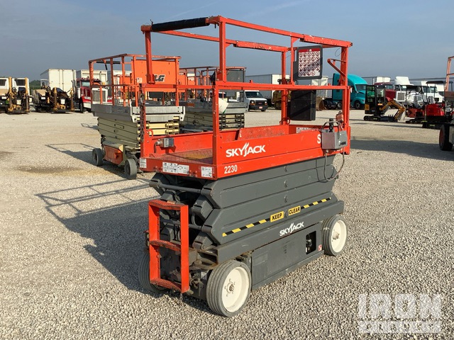 ELEVADOR TIJERA 2004 SKYJACK SJIII3226