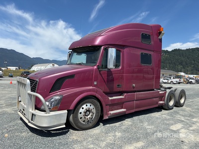 2008 Volvo VNL 6x4 T/A Sleeper Truck Tractor