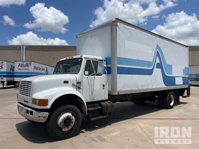 1997 International 4700 4x2 バントラック