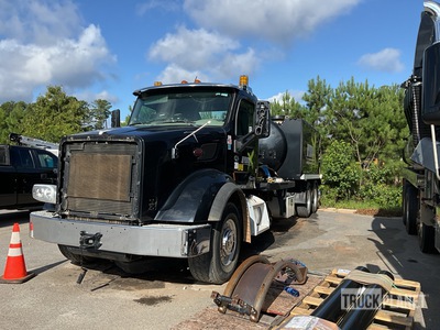 2021 Peterbilt 567 6x4 Camión de Excavación por Aspiración