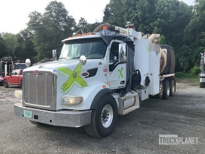 2016 Peterbilt 567 6x4 شاحنة شفط و حفر