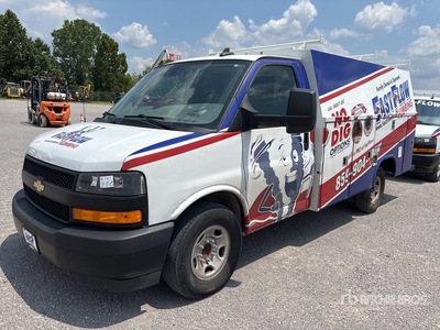 2022 Chevrolet Express 3500 Cargo Van