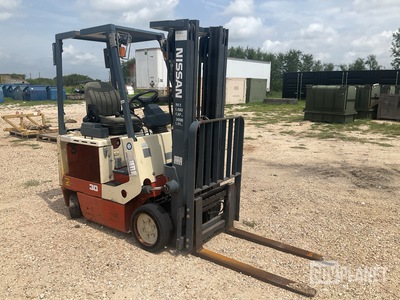 Nissan CSP01115S Electric Forklift