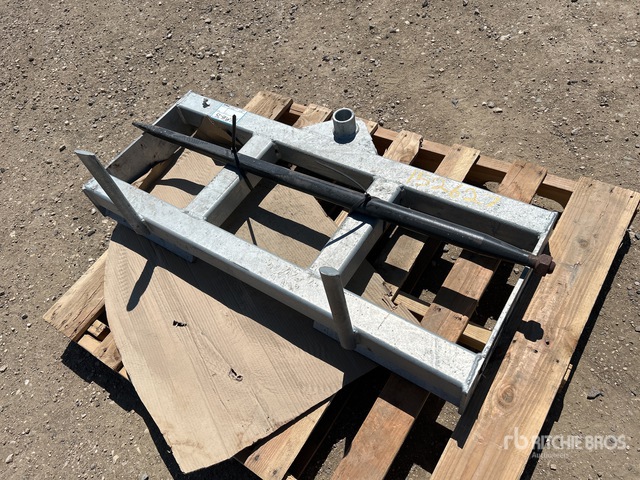 WorkEz 48 in Skid Steer Bale Spear | Ritchie Bros. Auctioneers