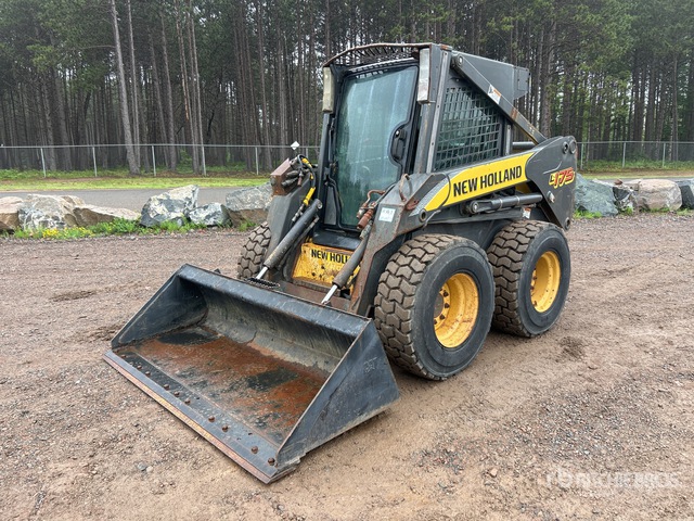 2008 New Holland L175 Skid Steer Loader (Inoperable) | Ritchie Bros ...