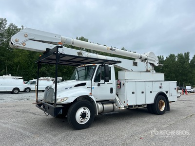 2012 Altec AA755MH 55 ft on 2012 International 4300 SBA 4x2 Arbeitsbühne-Lkw
