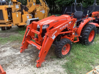 Kubota LA526 Front Loader Attachment