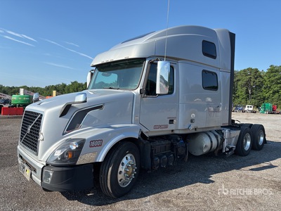 2016 Volvo VNL 6x4 T/A Slaapcabine Trekker