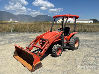 2005 Kubota L39 4WD-tractor
