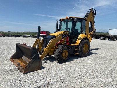 2019 Cat 440 4x4 Backhoe Loader