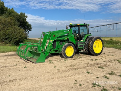 1998 John Deere 8200 4WD Tractor